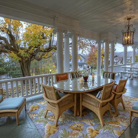 Bluefield Inn, A Select Registry Propery Екстериор снимка